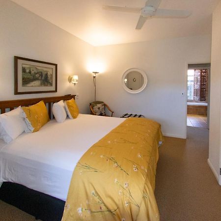 Tuscan Retreat Bed & Breakfast - Adults Only Bed & Breakfast Papamoa Exterior photo