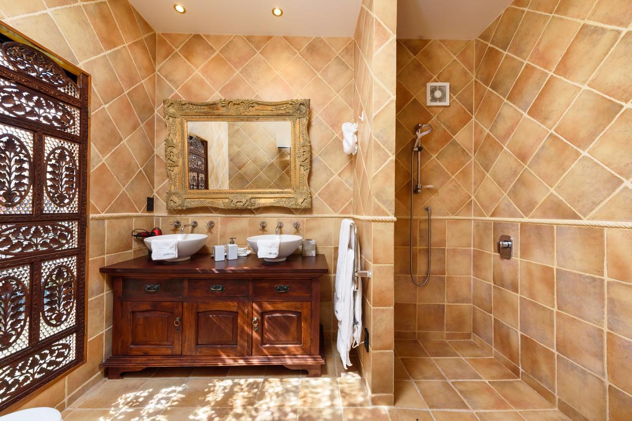 Tuscan Retreat Bed & Breakfast - Adults Only Bed & Breakfast Papamoa Exterior photo